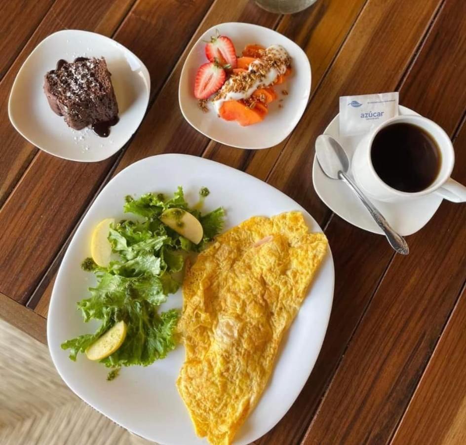 Hotel Portal & Suites Ciudad Hidalgo المظهر الخارجي الصورة